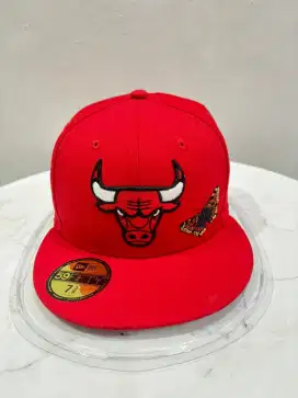 Preloved Cap Felt Chibull Red New Era