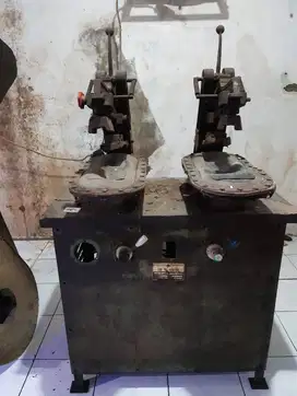 Jual Besi Tua Mesin Jadul
