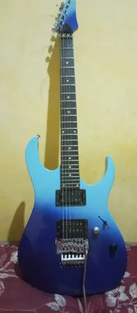 Gitar elektrik / listrik