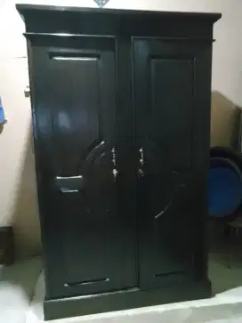 lemari jati 2 pintu msh ok