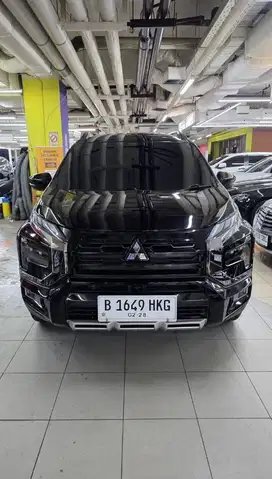 Xpander Cross Premium 2022 matic dp ringan good condition