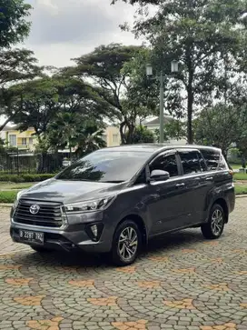 LOW KM MULUS TERAWAT LIKE NEW ! Toyota Innova 2.4 V AT DIESEL 2021