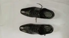 Sepatu Pantofel Pria (FTALE Footwear)