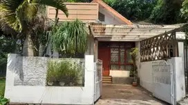 Rumah LUAS harga MURAH di CIKUTRA Dekat Dago Bandung dijual