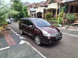 Nissan Grand livina Ultimate Low KM Original 2012