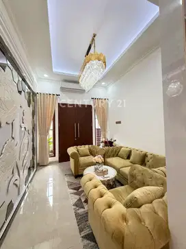 Rumah 2 Lantai Bagus Dan Furnished Di Pulo Asem