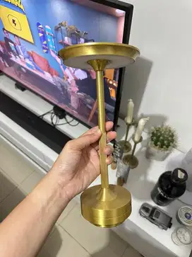 Lampu Meja Gold