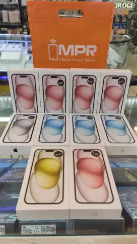New Iphone 15 128 garansi resmi Indonesia