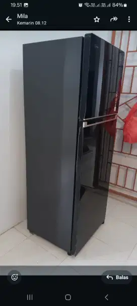Kulkas 2 pintu polytron inverter