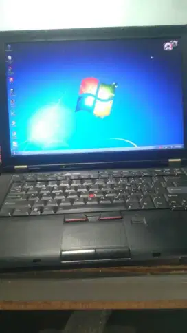 Service laptop dan komputer