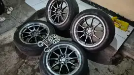 Velg Mobil Rays CE28 R17 5x100/114x8 et40 + ban Bdgstn Trnz 215/55/R17