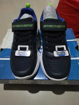 Sepatu Skechers Anak (Original Sports Station)