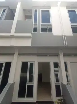 Rumah Jalan Cemara 2 Lantai SHM Dekat Sekolah