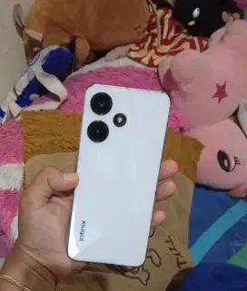 Infinix hot 30i ram 8+8/128 ori nomines!.