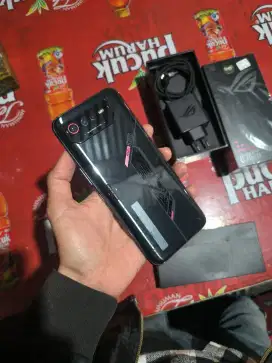 Asus ROG 6 5G 8/256