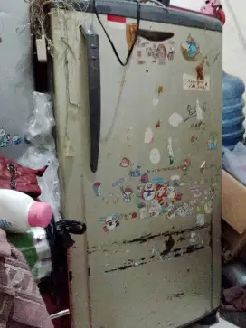 Electronic Freezer/kulkas