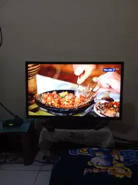 Tv LG led 32 inchi lengkap mulus