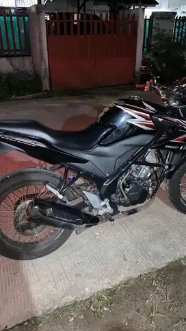CB 150 R Streetfire