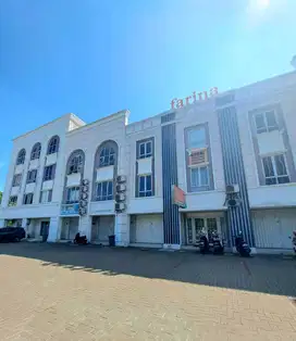 Disewakan ruko 3 lantai rodeo drive jababeka kawasan bisnis ramai
