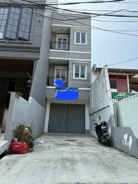 Disewakan Ruko Muara Karang uk 4x25