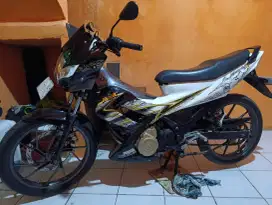 Suzuki satria fu 2011 orsinil