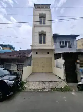 Ruko Jalan Tongkol, Lokasi strategis area jalan Wahidin