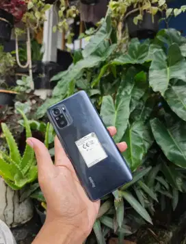 Xiaomi Redmi Note 10 4/64 GB simak iklan