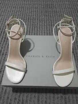 Preloved Sepatu High Heels Charles & Keith