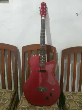 Gitar elektrik semi holow