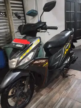 l Yamaha Mio 125 MT 2015