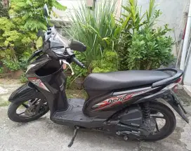 Dijual cepat Motor Honda Beat F1 Tahun 2015