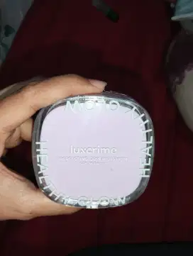 cushion Luxcrime