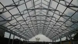 Pemasangan baja ringan dan renovasi atap