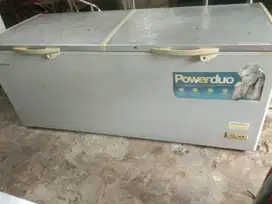 Freezer box 750 liter Modena murah normal