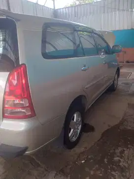 Toyota Kijang Innova 2007 Bensin
