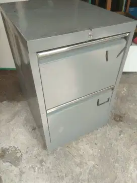 filling cabinet 2 laci murah bekas