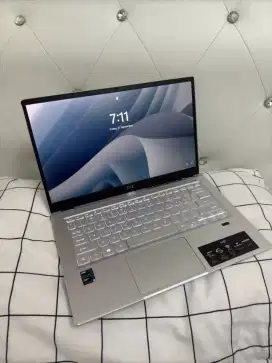 Dijual Laptop aspire3 cocok untuk kerja atau kuliah