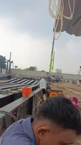 mencari pekerjaan kontruksi baja