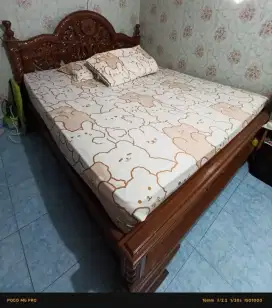 Ranjang Jati Ukuran 180x200