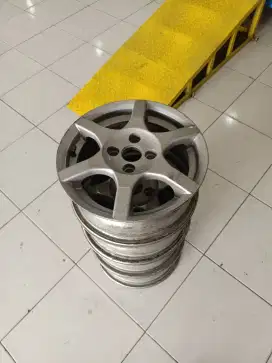 VELG OEM SUZUKI BALENO GEN1