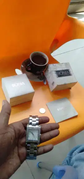 Di jual ori dan asli bukan barang palsu  asesoris wanita chek dan tes