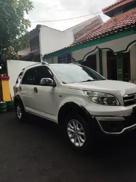 Dijual cepat Daihatsu Terios TX Adventure 1.5 AT Th 2013 akhir Tg 1