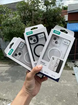 Case ESR iPhone 13 or 14 basic