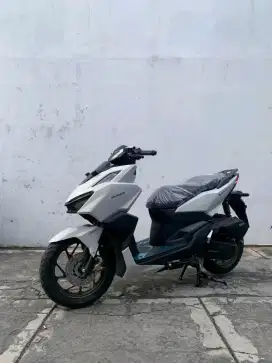 HONDA VARIO 160 ABS WHITE
