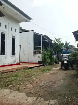 JUAL RUMAH KAMPUNG SIAP HUNI AKSES MOBIL