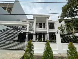Dijual rumah mewah siap huni Duri Kepa, Kebon Jeruk Jakarta Barat