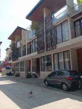 DIJUAL RUMAH BARU SEMINYAK (Furnished) RESIDENCE DI DUREN TIGA JAKARTA