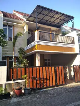 Dijual Cepat Rumah Kos & OYO HOTEL Lokasi Strategis depan ITN 2 Malang