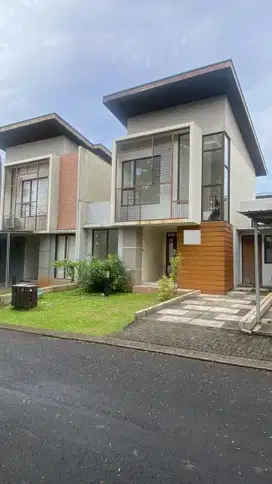 DIJUAL HARGA BAGUSS BANGET RUMAH AVANI DESHNA DEPAN TAMAN