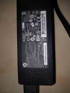 Charger komputer merek hp